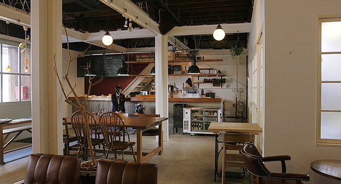 [늑대소녀와흑왕자] 남주가 쓰레기라 생각이 들다가도 와꾸보면 화가 풀리다가도 쓰레기라 생각이 드는 영화 04 | 인스티즈