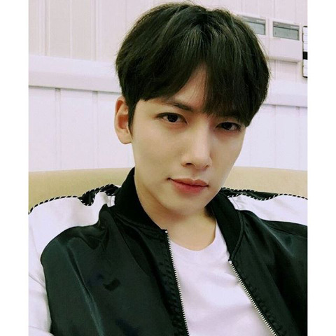 전남친의 SNS를 염탐하는게 습관이 되어버리는 과정 | 인스티즈