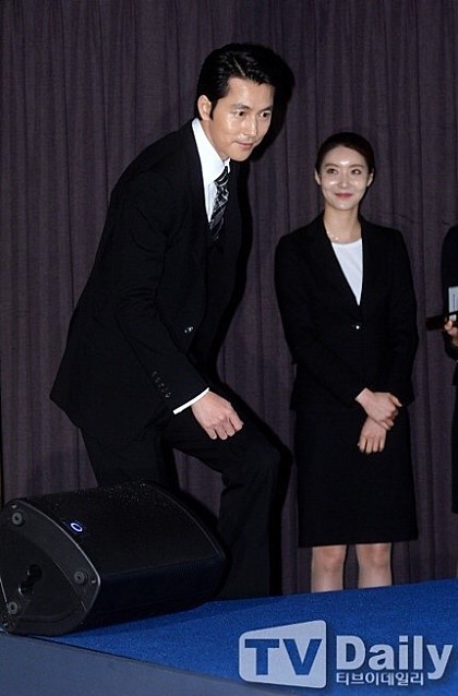 잘생긴 남자들이 흔하게 받는 여자들의 시선 | 인스티즈