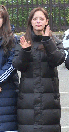 오랜만에 시원하게 머리 깐 김세정ㄷㄷ.jpg | 인스티즈
