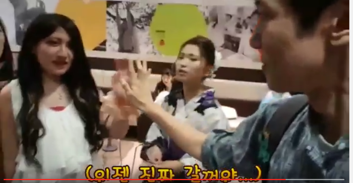 잘생긴 한국남자가 일본 맥도날드가면 생기는일 ㄷㄷㄷㄷ JPG | 인스티즈