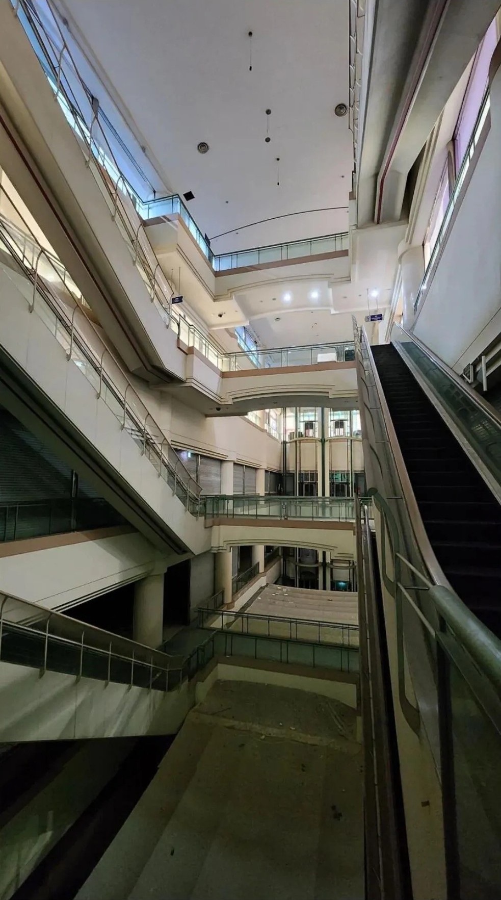 폐업한 홈플러스 매장 분위기 | 인스티즈