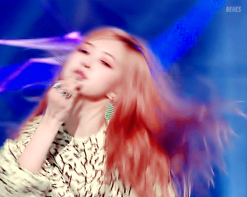 [블랙핑크] 로제 허리 굵기가 체감되는 짤 | 인스티즈