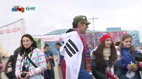 잘생긴 남자들이 흔하게 받는 여자들의 시선 | 인스티즈