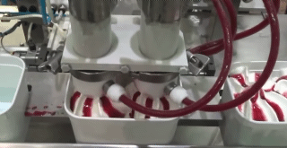 제품이 만들어지는 장면.gif | 인스티즈