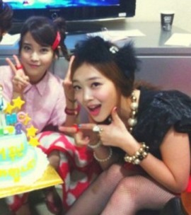 아이유와 설리 투샷 | 인스티즈