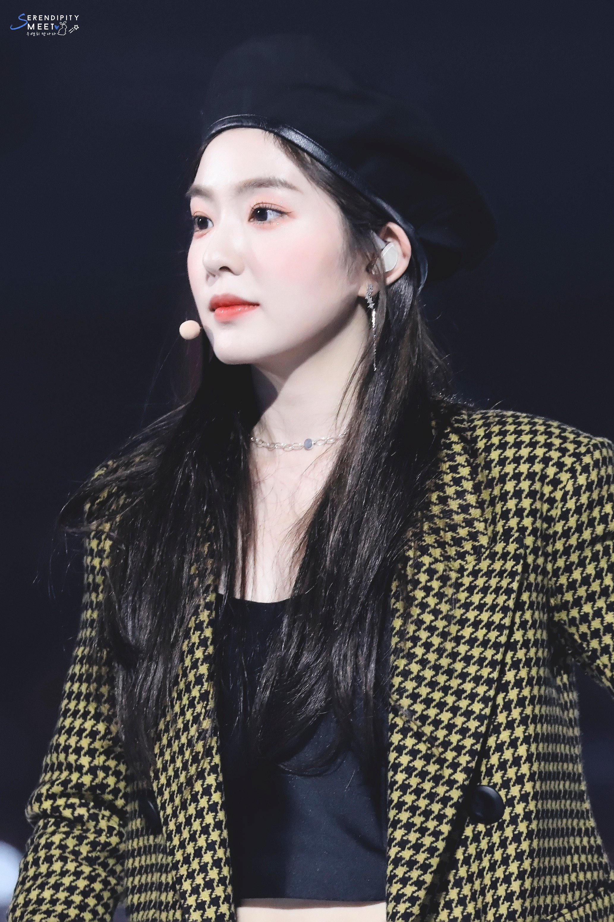베레모가 잘어울리는 레드벨벳 아이린.jpgif | 인스티즈