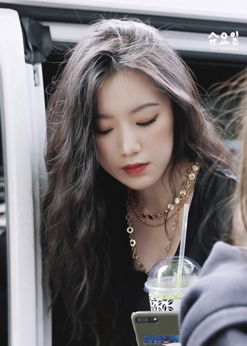 (여자)아이들의 백설공주 슈화.jpgif (161장) | 인스티즈