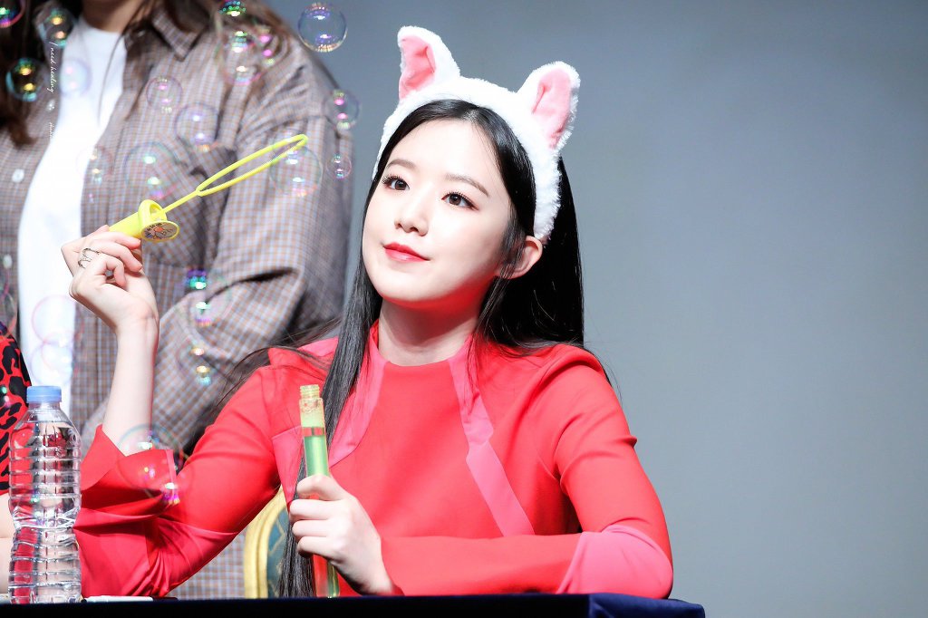 (여자)아이들의 백설공주 슈화.jpgif (161장) | 인스티즈