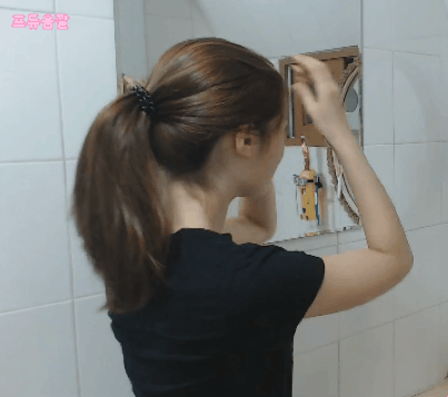 현실적인 여대생 쌩얼 .gif | 인스티즈