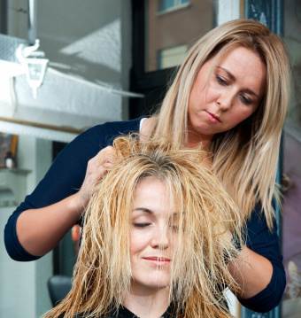 머리숱 많은 사람이라면 격공하는 불편한 상황 8가지 | 인스티즈