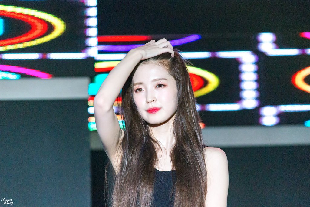 분위기있는 오마이걸 아린이.jpgif | 인스티즈