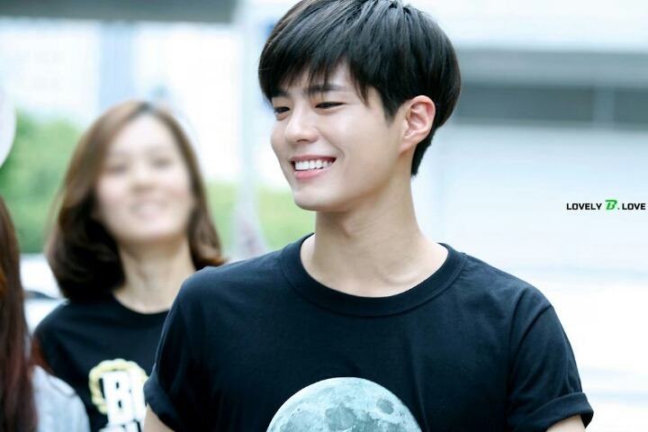 박보검 옆모습의 완성은 코가 아니었음 | 인스티즈