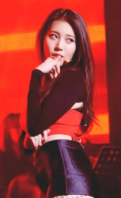 유라의 트러블 메이커.gif | 인스티즈