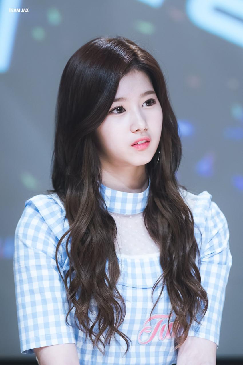 [twice] 주민 여러분이 선호하는 사나 헤어 스타일은???.jpg | 인스티즈