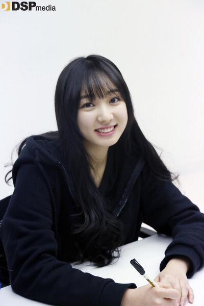 95년생이거나 빠른 96년생인 여자 아이돌들 | 인스티즈