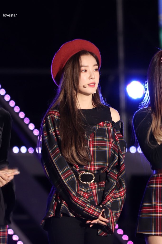 베레모가 잘어울리는 레드벨벳 아이린.jpgif | 인스티즈