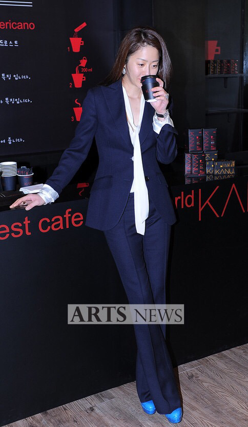 수트가 잘 어울리는 여자연예인 수트핏 (stupid 아님) | 인스티즈