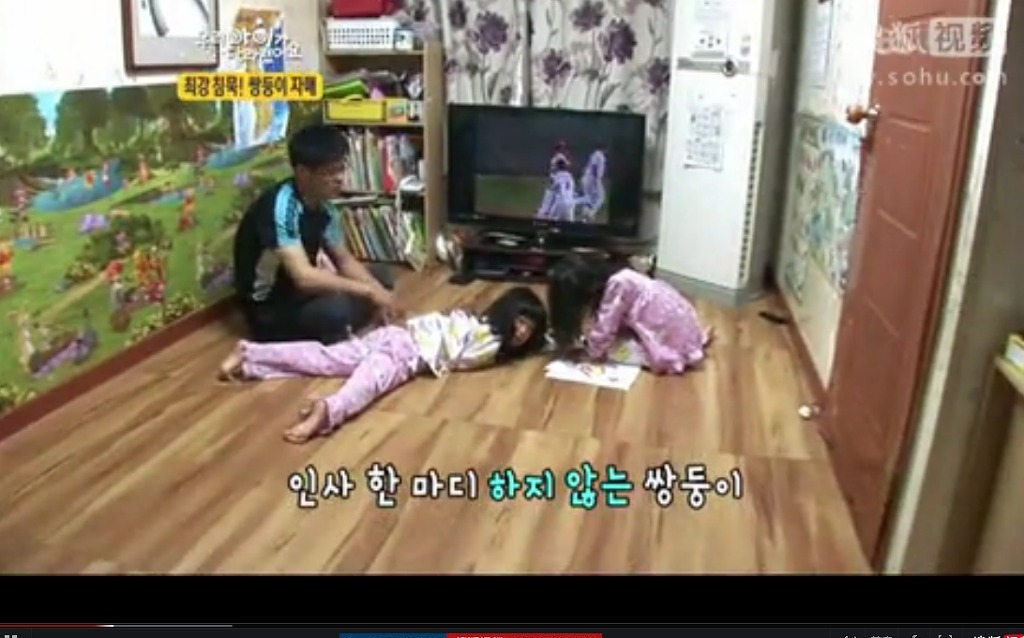 우리아이가 달라졌어요 말안하는 쌍둥이 자매!!!!!! | 인스티즈