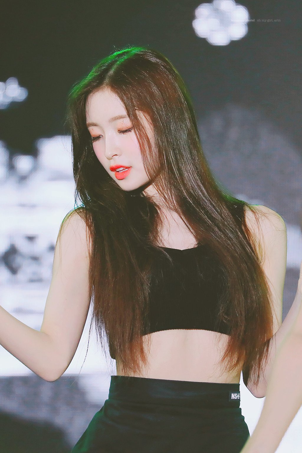 분위기있는 오마이걸 아린이.jpgif | 인스티즈