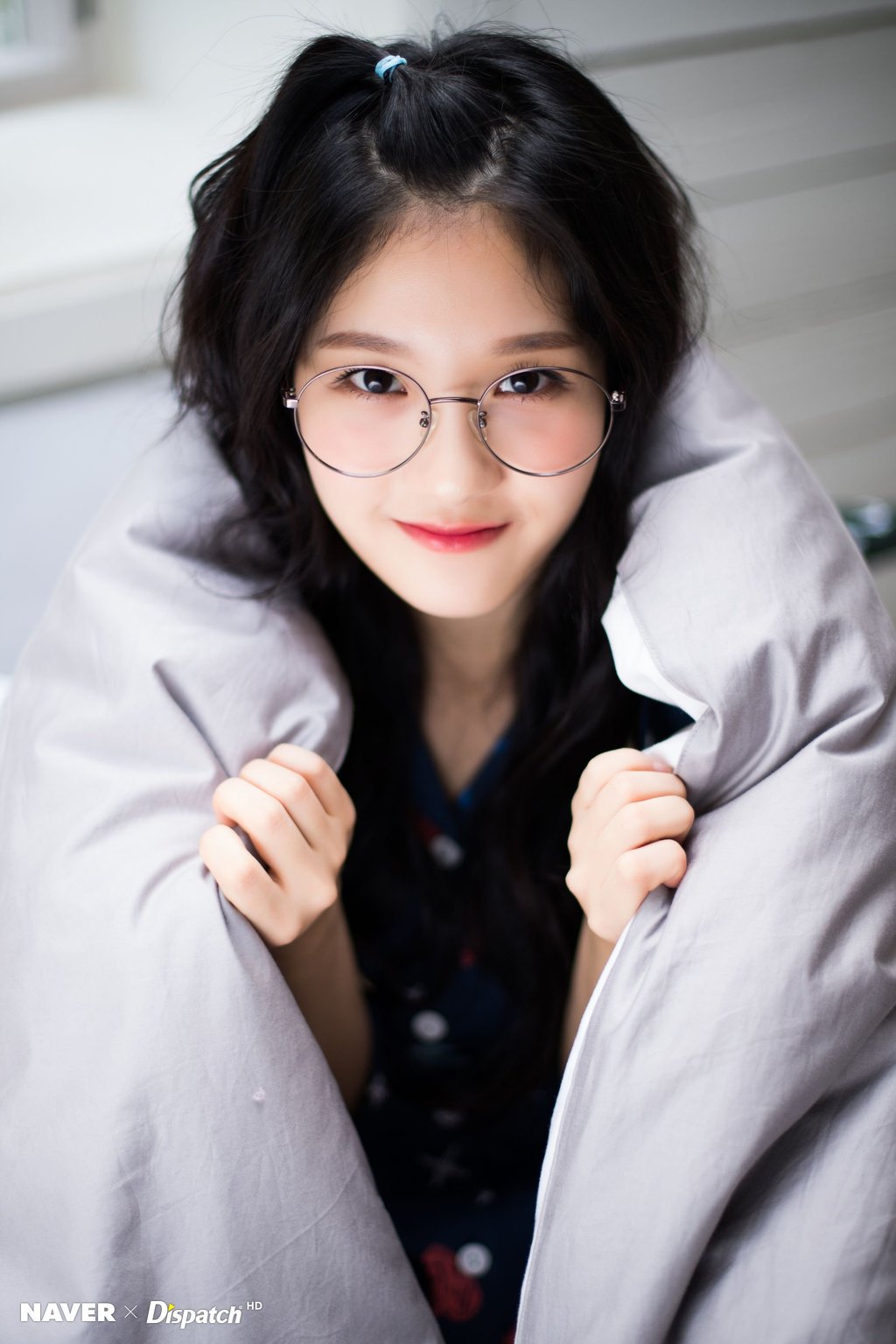 안경이 잘어울리는 프로미스나인 이서연 | 인스티즈