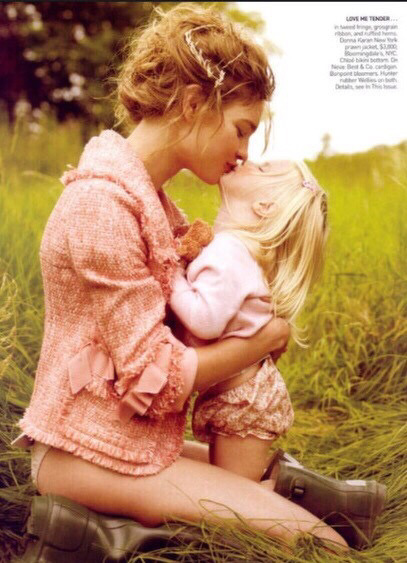 다섯아이의 엄마이자 루이비통 회장 장남의 부인인 모델 나탈리아 보디아노바.jpg | 인스티즈