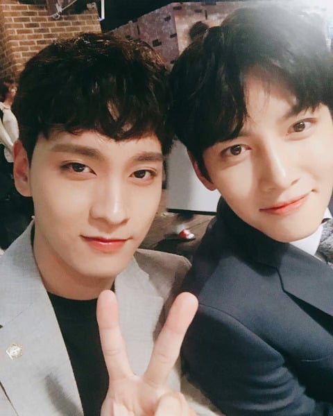 전남친의 SNS를 염탐하는게 습관이 되어버리는 과정 | 인스티즈