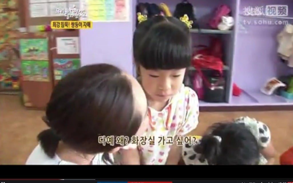 우리아이가 달라졌어요 말안하는 쌍둥이 자매!!!!!! | 인스티즈