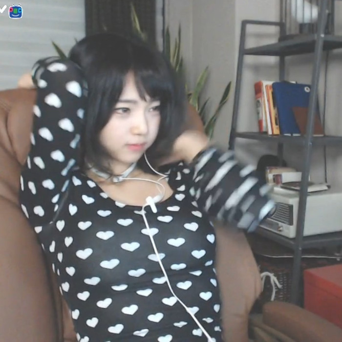 여자 BJ들의 노출 이대로 괜찮은가 #6.GIF | 인스티즈