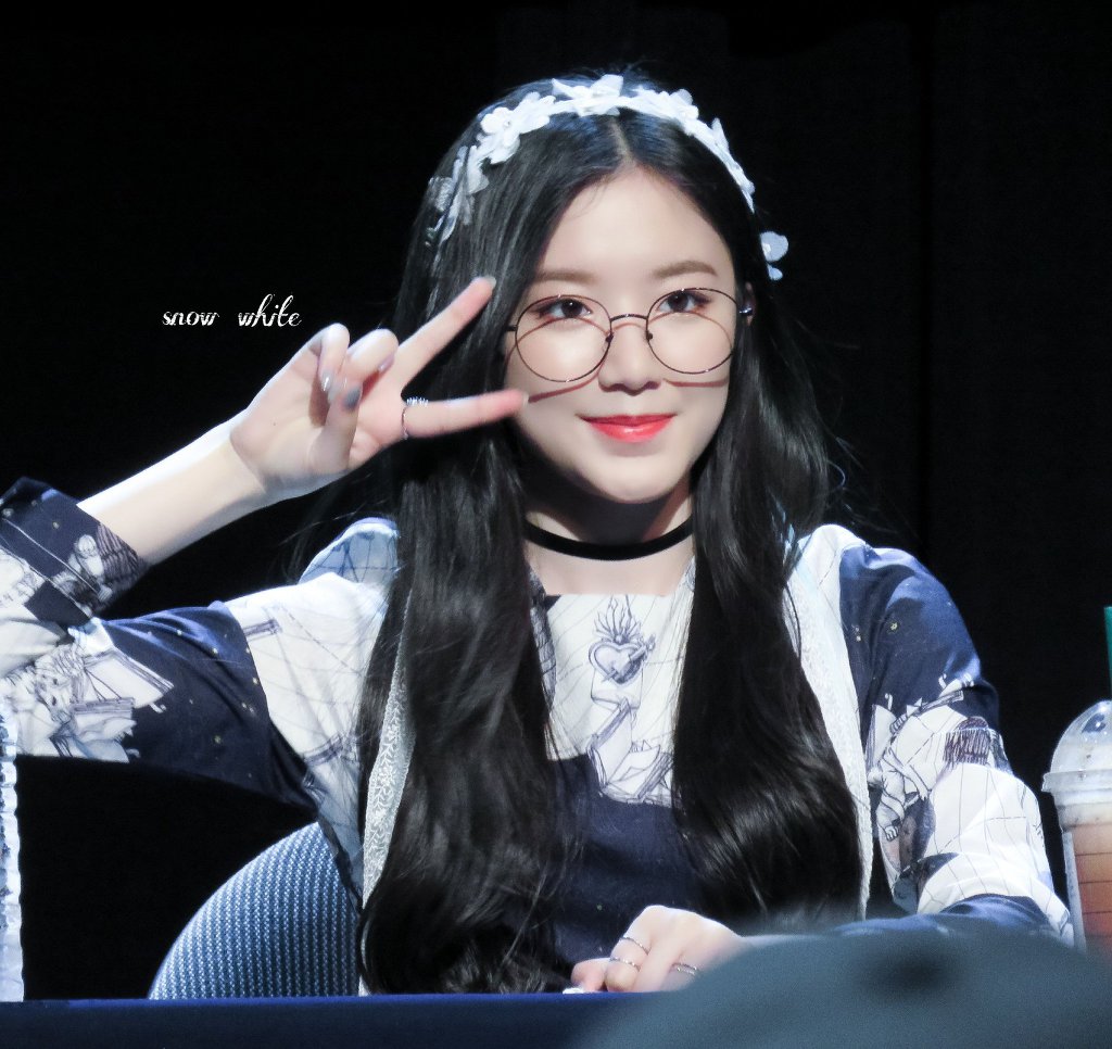 (여자)아이들의 백설공주 슈화.jpgif (161장) | 인스티즈