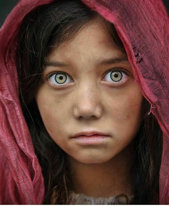 사람들이 하는 오해: 아시아 사람들은 다 눈동자가 짙은갈색? | 인스티즈