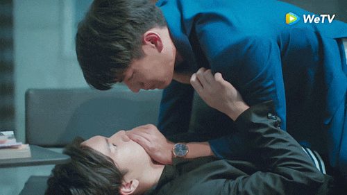 1등공×2등수 배틀호모를 실현시킨 대만 BL 드라마 (+위스키 3잔 먹고 찍었다는 키스신) | 인스티즈