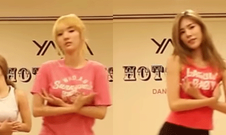 자꾸 자기 가슴 자랑하는 아이돌들 | 인스티즈