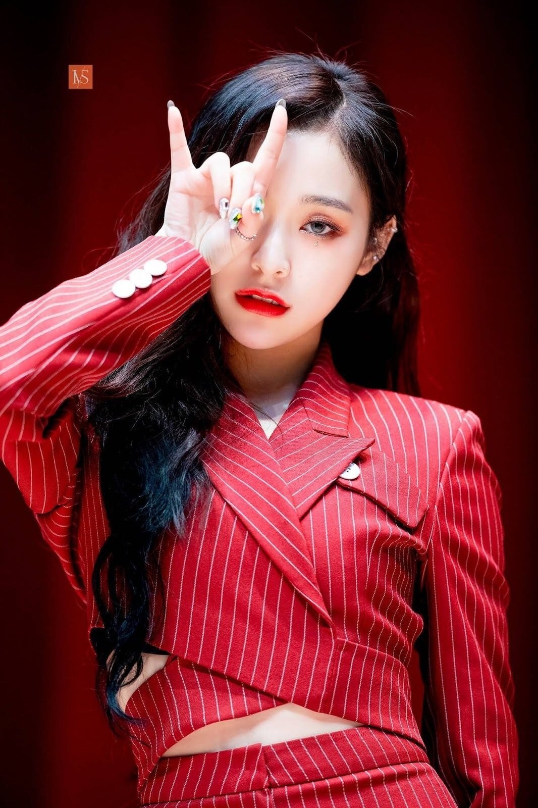 여자 아이돌이 쓰는 향수 정보 모음.jpg | 인스티즈