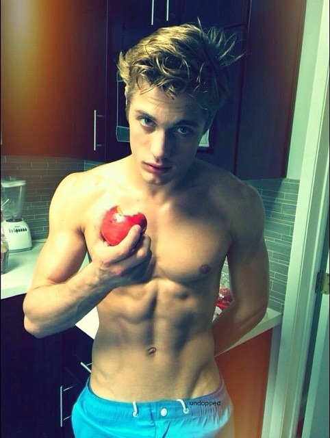 여자들이 좋아하는 남자 + 몸 | 인스티즈