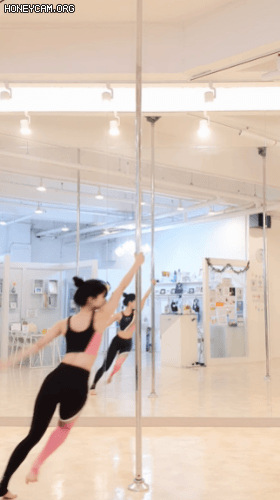 감탄나오는 폴댄스 코어력.gif | 인스티즈