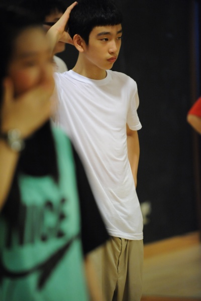 과거 사진 60여장 터진 아이돌 | 인스티즈