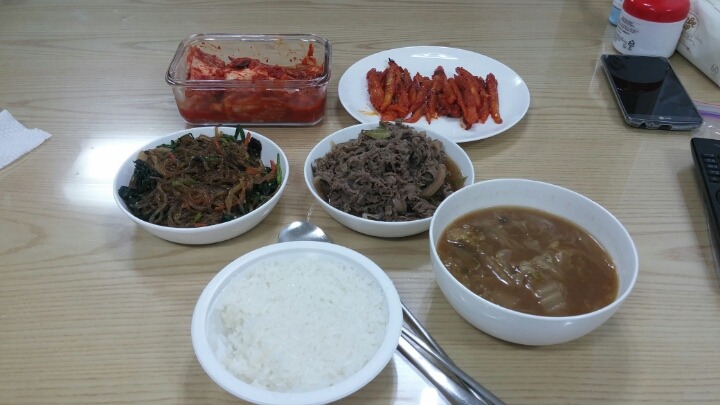 저녁반찬인데 짜증나네요 | 인스티즈