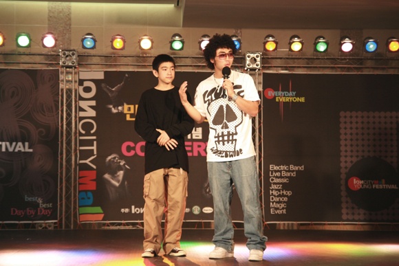 과거 사진 60여장 터진 아이돌 | 인스티즈