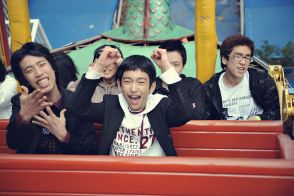 과거 사진 60여장 터진 아이돌 | 인스티즈