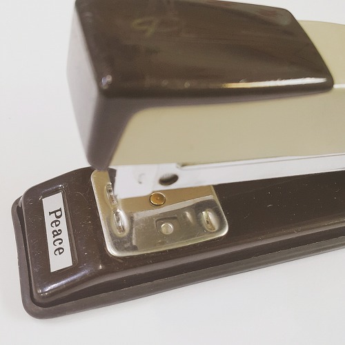 생각보다 아직 모르는 사람이 많은 스테이플러 사용법 | 인스티즈