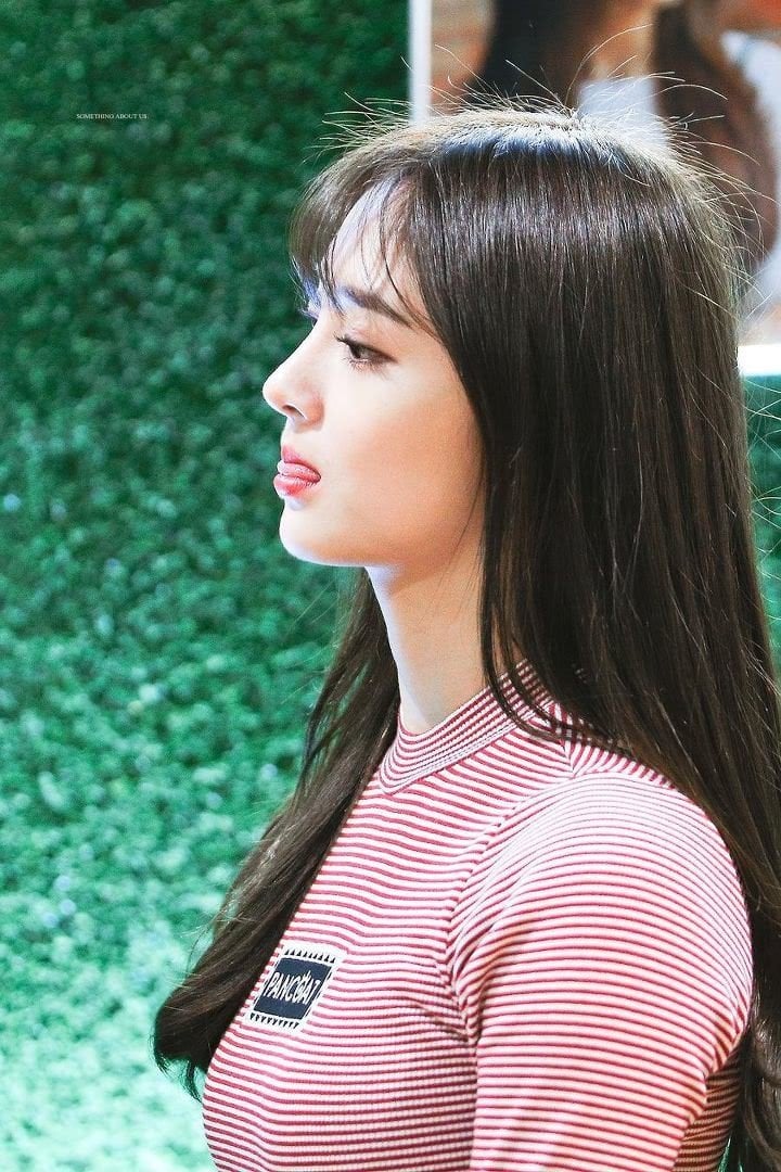 여자 스타들의 옆모습.jpgif | 인스티즈