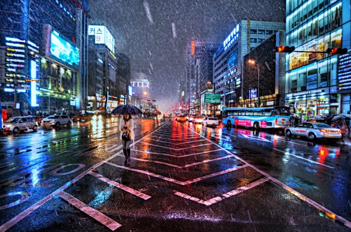 서울에서 젊은이들이 가장 많이 찾는 번화가 투탑 | 인스티즈