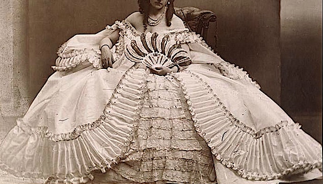 공주풍 드레스의 극치-크리놀린 드레스 | 인스티즈