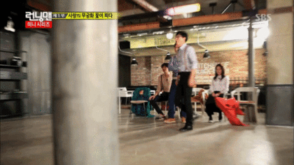 [런닝맨] 훈훈한 송지효와 남자멤버들4-유재석 | 인스티즈