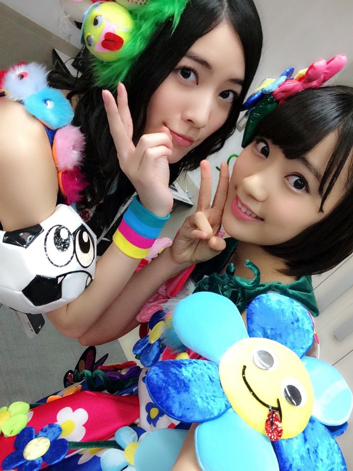 쥬리나&amp;사쿠라 그 시절 투샷들.....jpgif | 인스티즈