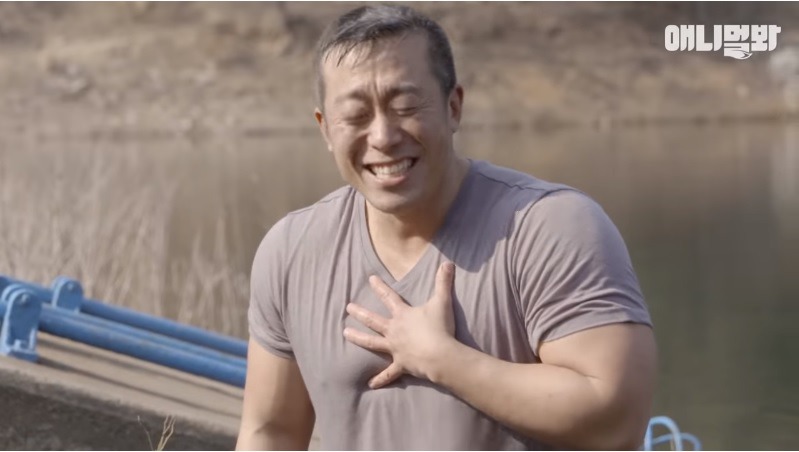근육이 왜 거기서 나와...? | 인스티즈