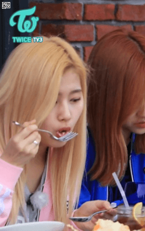 사나가 주는 음식 먹을수 있다 VS 못먹겠다.. | 인스티즈