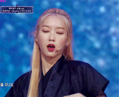 [움짤] 어제자 퀸덤 오마이걸 지호, 아린, 비니.gif | 인스티즈