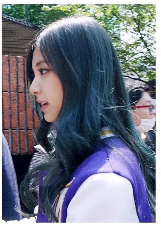 여자 스타들의 옆모습.jpgif | 인스티즈